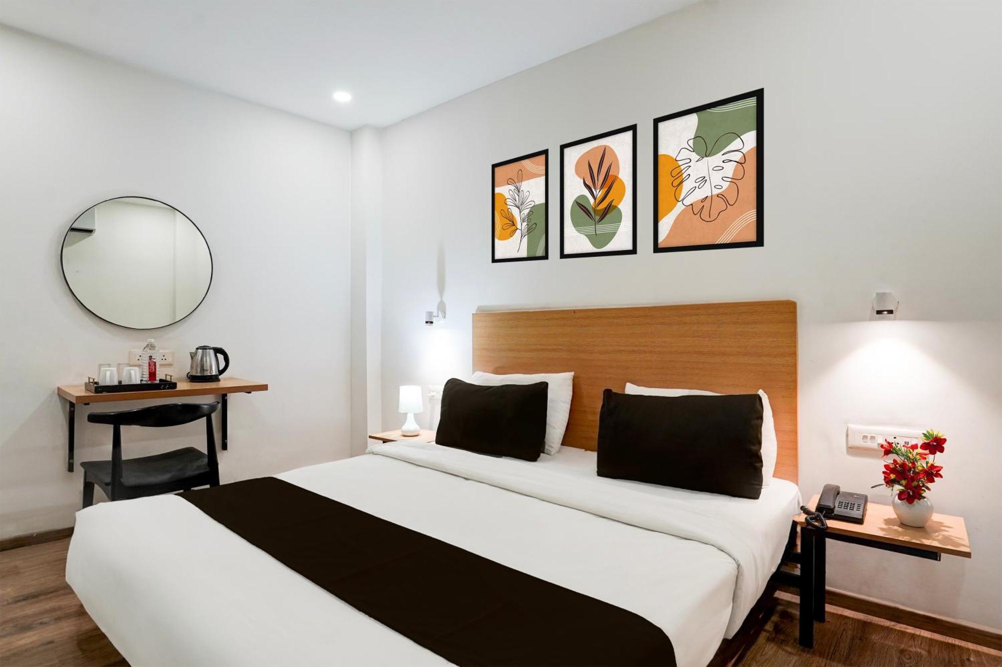 Super Townhouse Gomti Nagar Sector 6 Near Ekana Stadium لاكناو المظهر الخارجي الصورة