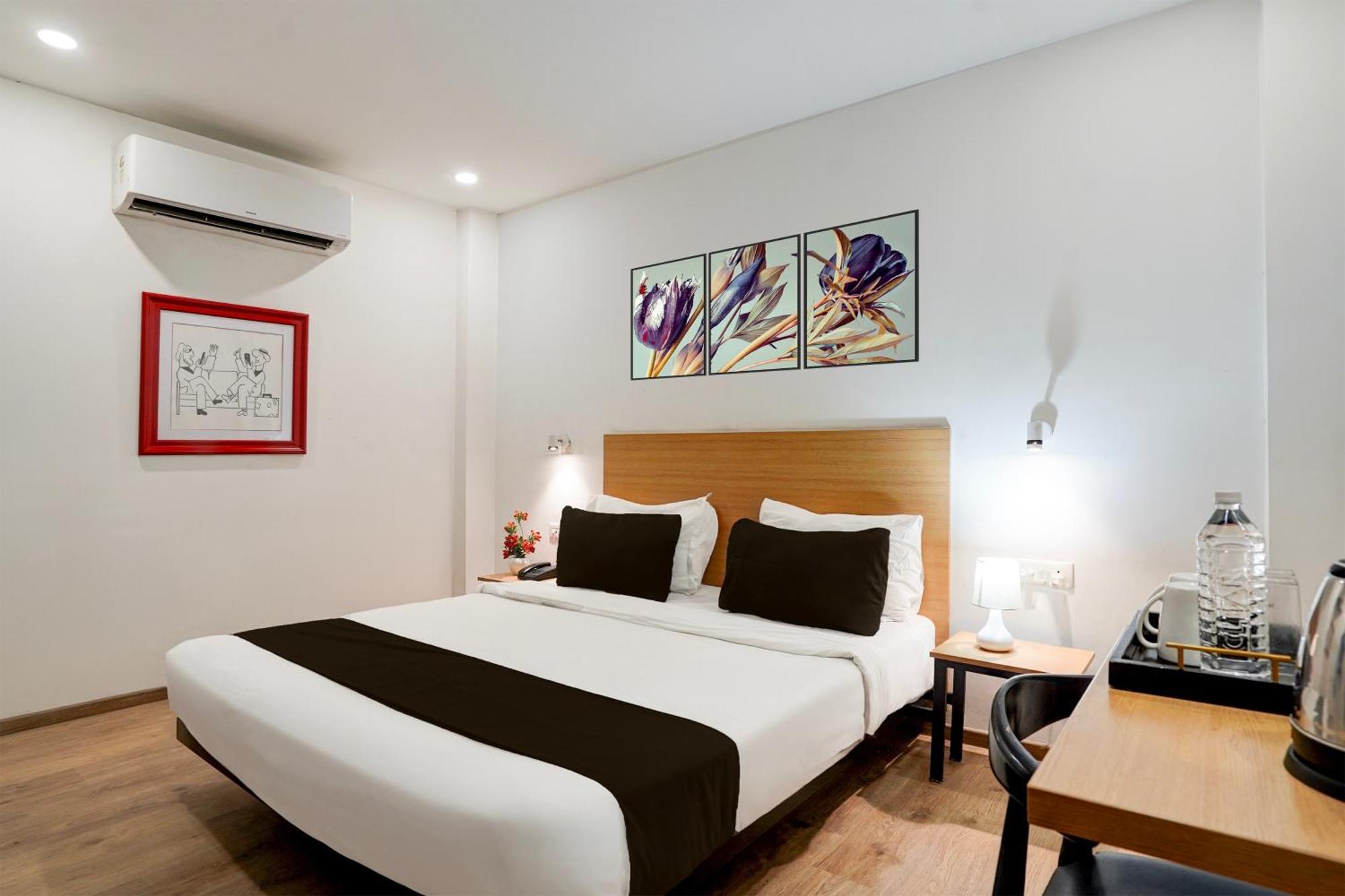 Super Townhouse Gomti Nagar Sector 6 Near Ekana Stadium لاكناو المظهر الخارجي الصورة